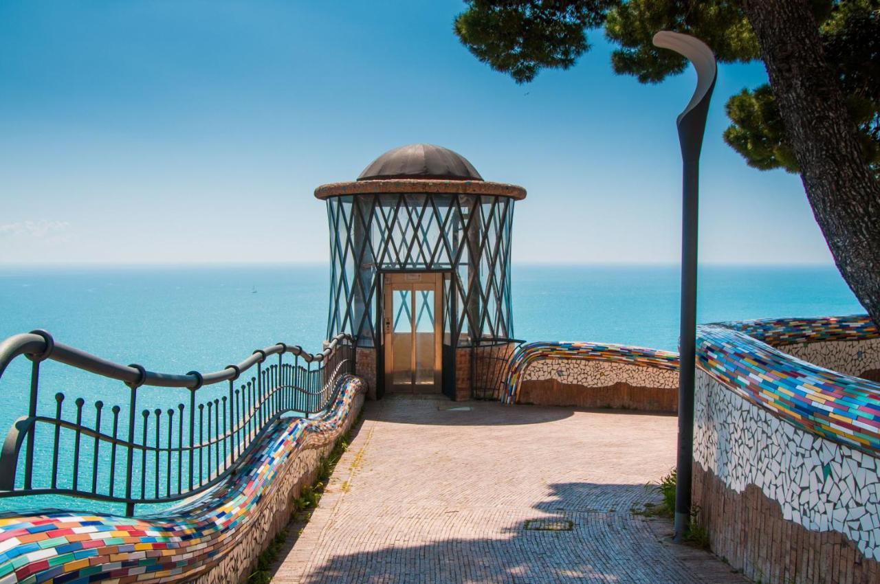 Casa Vacanza La Fontana Vietri Esterno foto